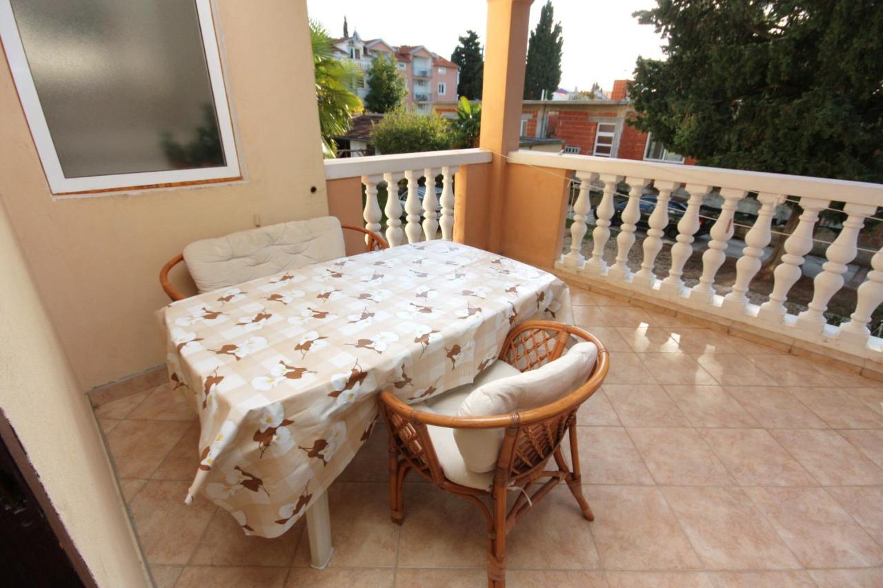 Apartments With A Parking Space Biograd Na Moru, Biograd - 5899 Екстериор снимка